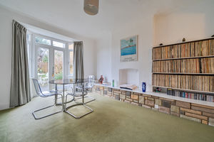 Photo 11- click for photo gallery